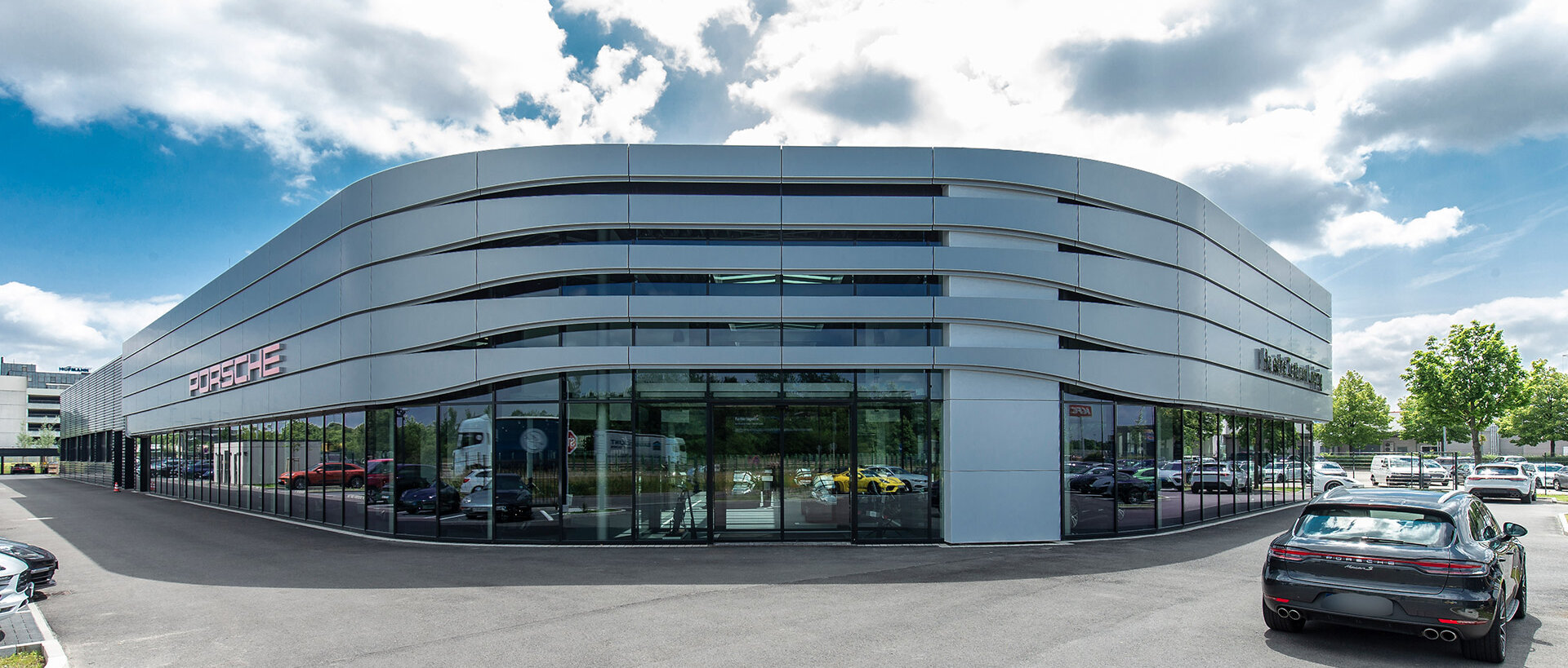 C + P Referenzen | Neues Porsche Autohaus in Leipzig