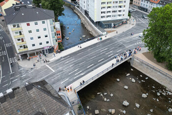 Innerstädtische Brücke in PREFLEX-Bauweise