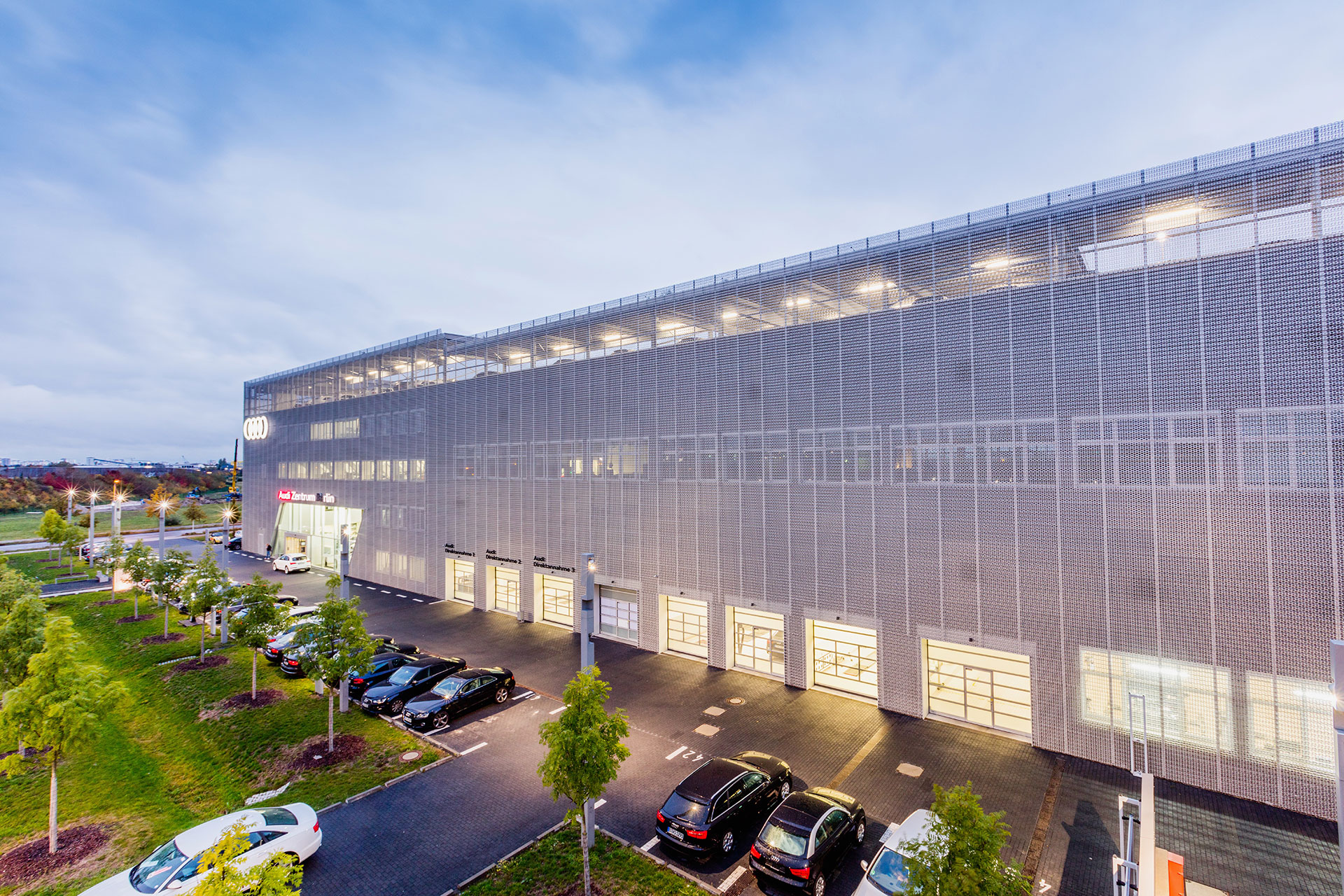 C + P Referenzen | Audi Zentrum Berlin
