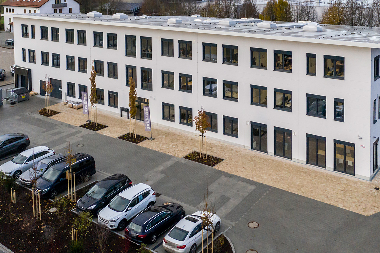 C + P Referenzen | Neubau Logistikhalle mit Büro